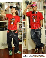 張素芳公司官方網(wǎng)站 引領(lǐng)時尚的服裝服飾零售專家